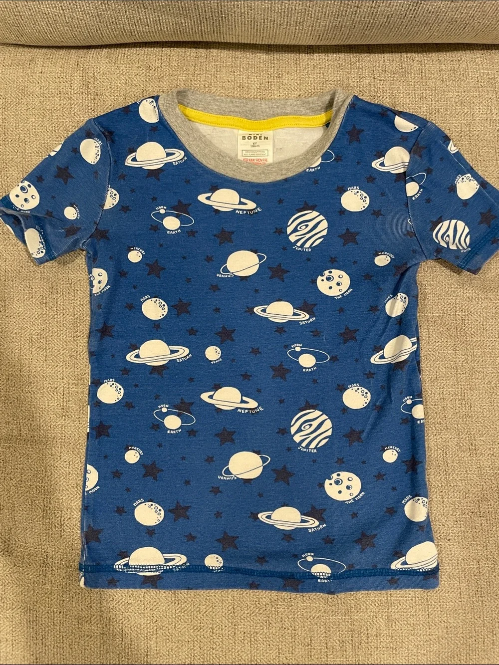 Mini Boden Blue Planet Print glow-in-the dark pajama set